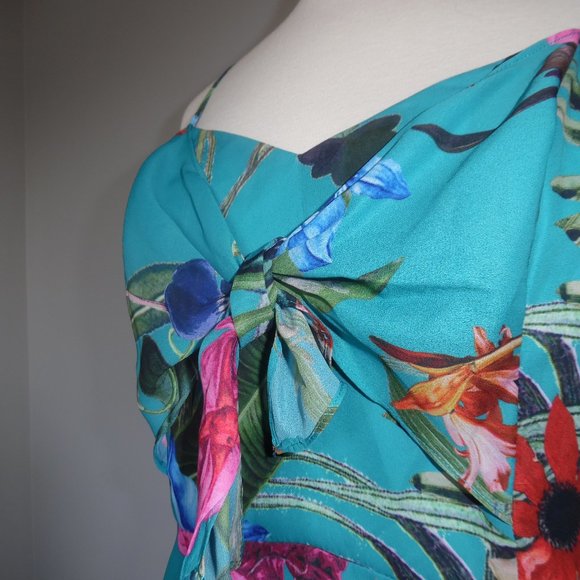 Parker Blue Azule Sardinia Hawaii Exotic Leaves Floral Tank Cocktail Top Blouse - Picture 6 of 8